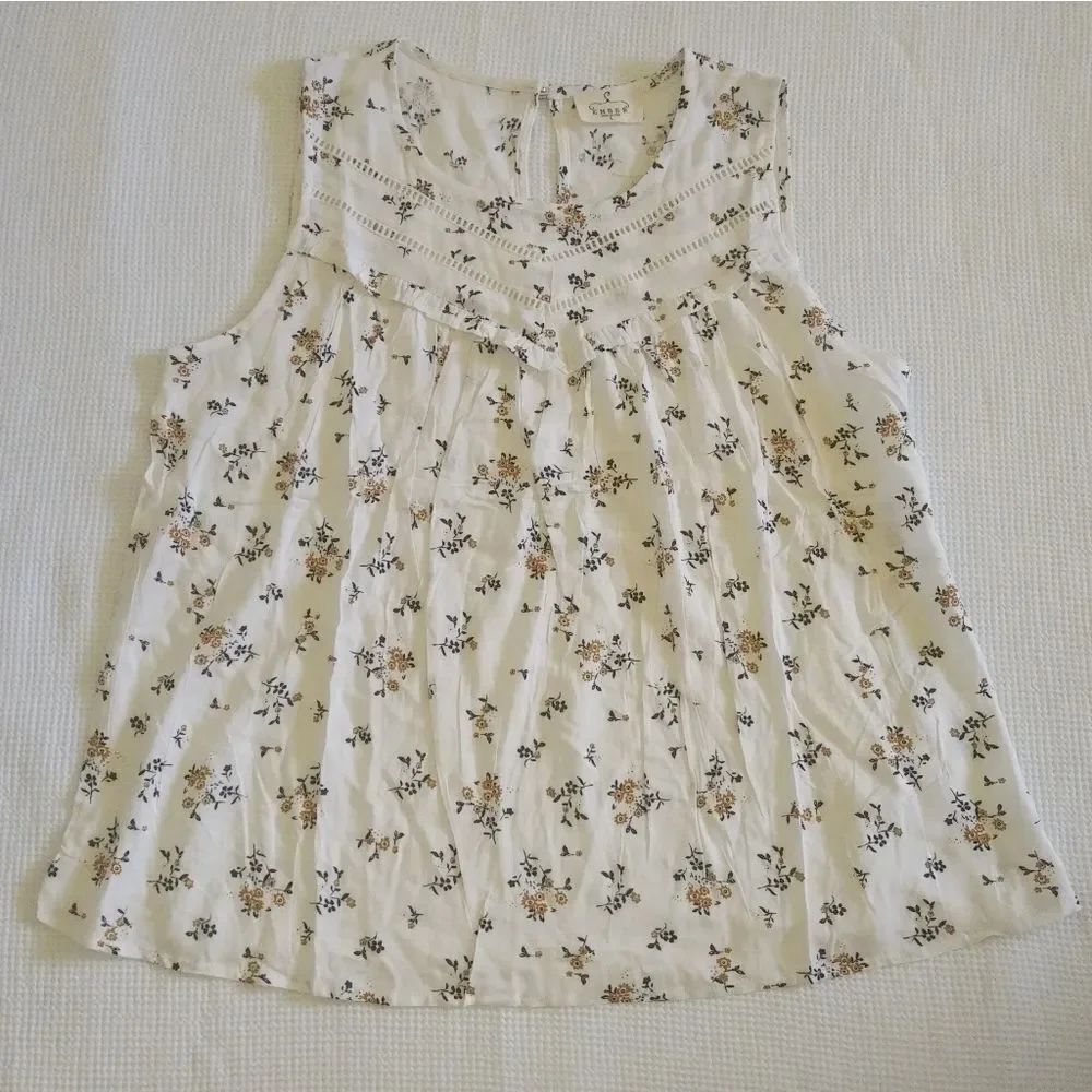 Ember🔥Feminine Floral💐 Tank Top - NWT